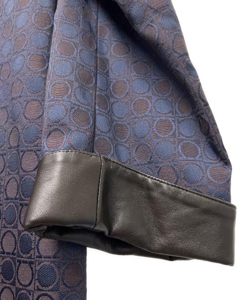 Salvatore Ferragamo（サルヴァトーレ フェラガモ）Salvatore Ferragamo (サルヴァトーレ フェラガモ) ステンカラーコート ネイビー サイズ:40の古着・服飾アイテム