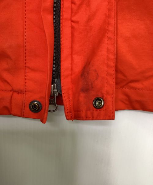 THE NORTH FACE（ザ ノース フェイス）THE NORTH FACE (ザ ノース フェイス) マウンテンパーカー レッド サイズ:Mの古着・服飾アイテム