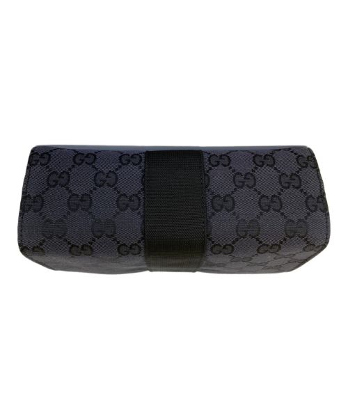 GUCCI（グッチ）GUCCI (グッチ) ポーチ ブラックの古着・服飾アイテム