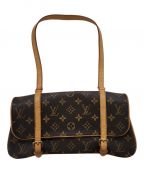 LOUIS VUITTONルイ ヴィトン）の古着「ショルダーバッグ」｜ブラウン