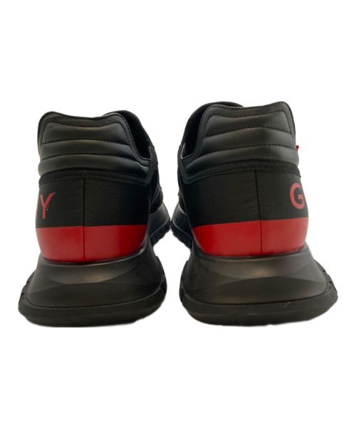 GIVENCHY（ジバンシィ）GIVENCHY (ジバンシィ) スニーカー ブラック サイズ:43の古着・服飾アイテム