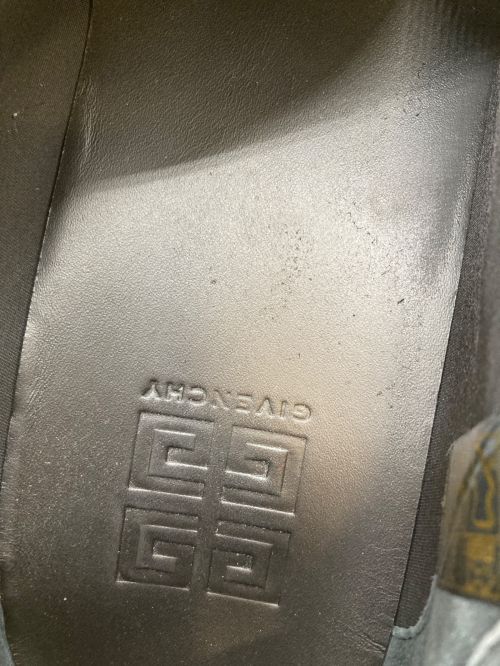 GIVENCHY（ジバンシィ）GIVENCHY (ジバンシィ) スニーカー ブラック サイズ:43の古着・服飾アイテム