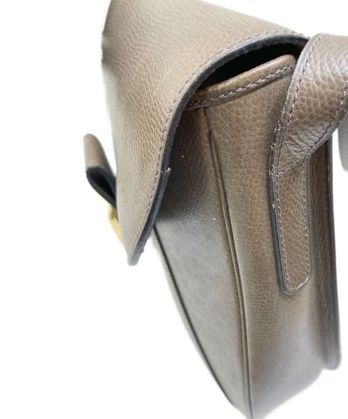 DELVAUX（デルヴォー）DELVAUX (デルヴォー) ショルダーバッグ ベージュの古着・服飾アイテム