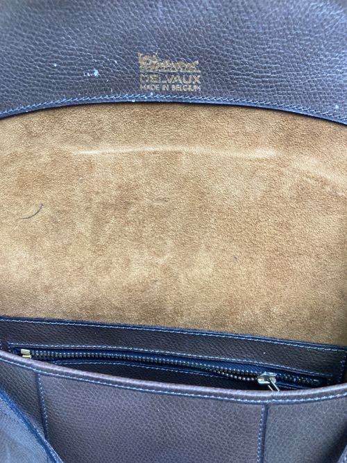 DELVAUX（デルヴォー）DELVAUX (デルヴォー) ショルダーバッグ ベージュの古着・服飾アイテム