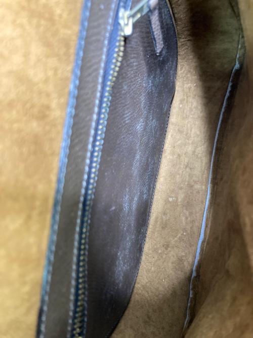 DELVAUX（デルヴォー）DELVAUX (デルヴォー) ショルダーバッグ ベージュの古着・服飾アイテム