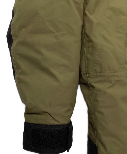 THE NORTH FACE（ザ ノース フェイス）THE NORTH FACE (ザ ノース フェイス) マウンテンダウンジャケット カーキ×ブラック サイズ:Lの古着・服飾アイテム