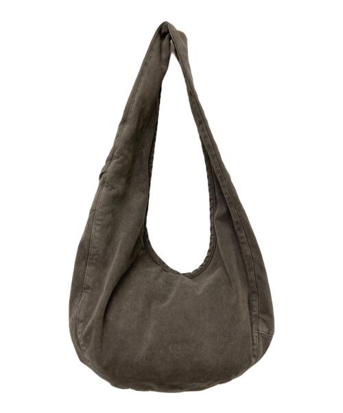 Omar Afridi（オマールアフリディ）Omar Afridi (オマールアフリディ) ショルダーバッグ グレーの古着・服飾アイテム