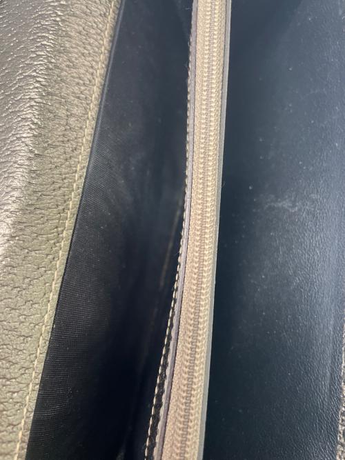 GUCCI（グッチ）GUCCI (グッチ) 財布 ブラウン×ゴールドの古着・服飾アイテム