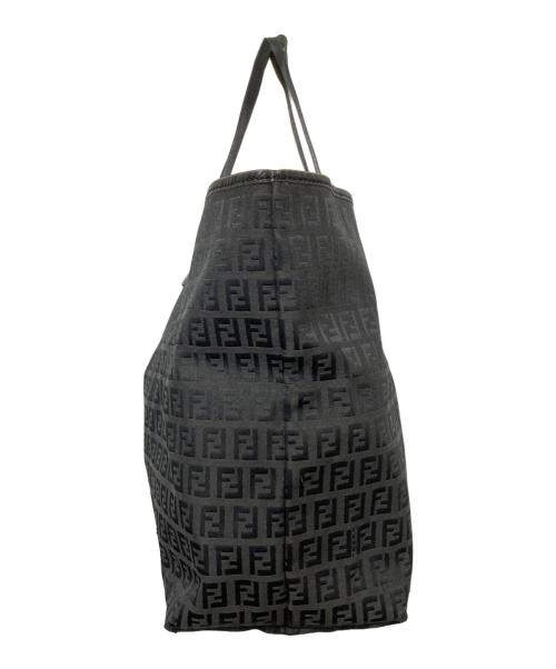 FENDI（フェンディ）FENDI (フェンディ) トートバッグ ブラックの古着・服飾アイテム