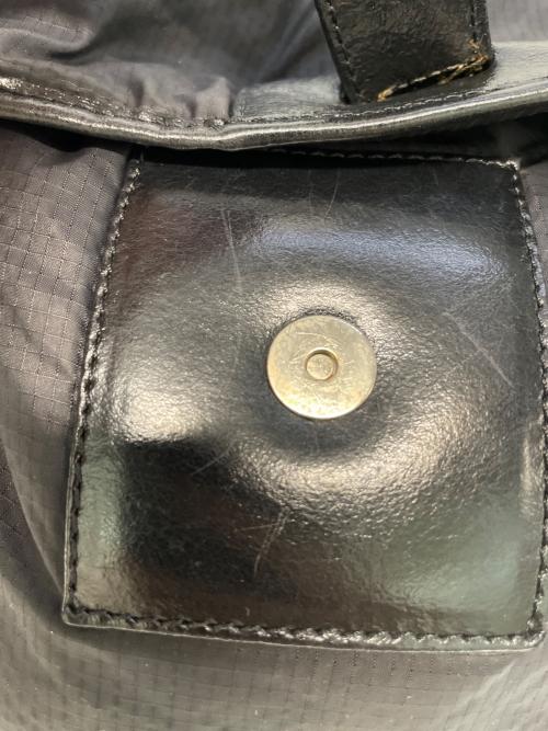 CELINE（セリーヌ）CELINE (セリーヌ) ナイロンショルダーバッグ ブラックの古着・服飾アイテム