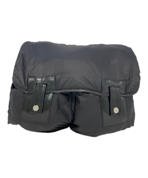 CELINE（セリーヌ）CELINE (セリーヌ) ナイロンショルダーバッグ ブラックの古着・服飾アイテム