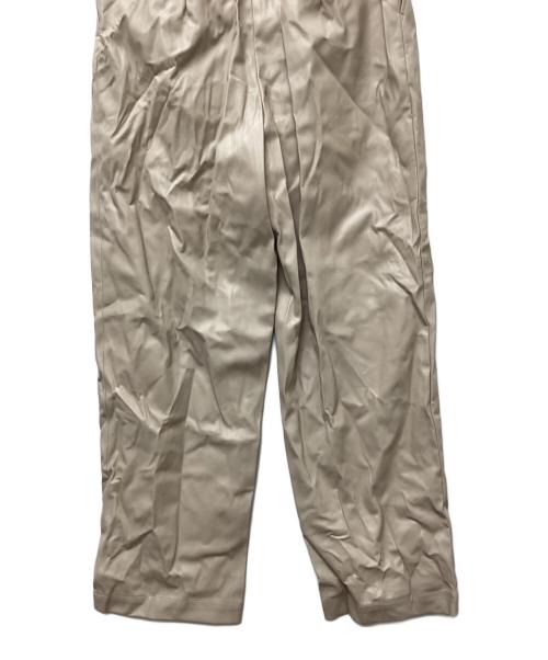 HER LIP TO（ハーリップトゥ）HER LIP TO (ハーリップトゥ) Vegan Leather Tapered Pants ベージュ サイズ:XS 未使用品の古着・服飾アイテム