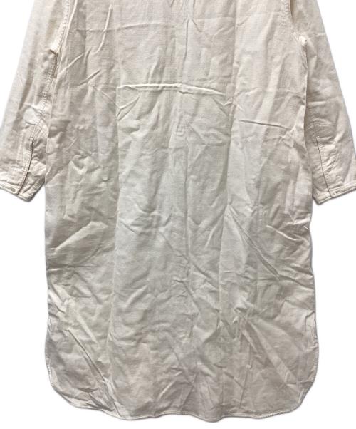 ARTS&SCIENCE（アーツアンドサイエンス）ARTS&SCIENCE (アーツアンドサイエンス) Night shirt long ホワイト サイズ:Sの古着・服飾アイテム