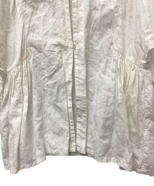 ARTS&SCIENCE（アーツアンドサイエンス）ARTS&SCIENCE (アーツアンドサイエンス) Side gather jacket ホワイト サイズ:1の古着・服飾アイテム