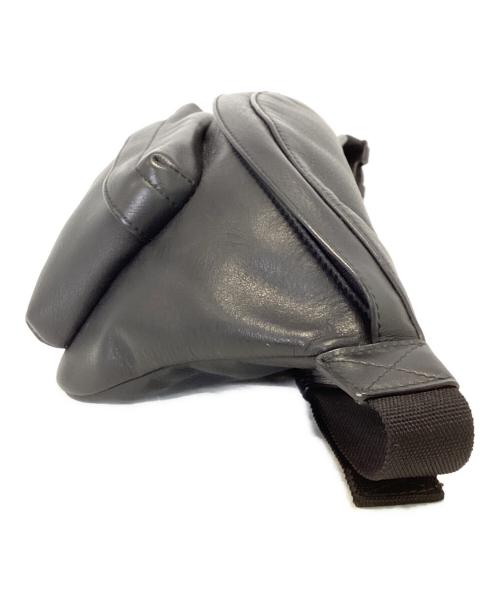 BALENCIAGA（バレンシアガ）BALENCIAGA (バレンシアガ) ボディーバッグ ブラックの古着・服飾アイテム