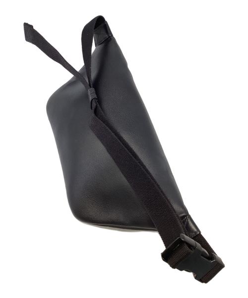 BALENCIAGA（バレンシアガ）BALENCIAGA (バレンシアガ) ボディーバッグ ブラックの古着・服飾アイテム