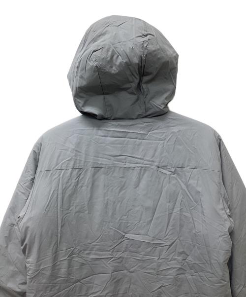 Karrimor（カリマー）Karrimor (カリマー) insulation LT hoodie ライトグレー サイズ:Mの古着・服飾アイテム