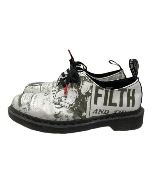 Dr.Martens（ドクターマーチン）Dr.Martens (ドクターマーチン) SEX PISTOLS (セックスピストルズ) 3ホールシューズ ホワイト×ブラック サイズ:UK8の古着・服飾アイテム