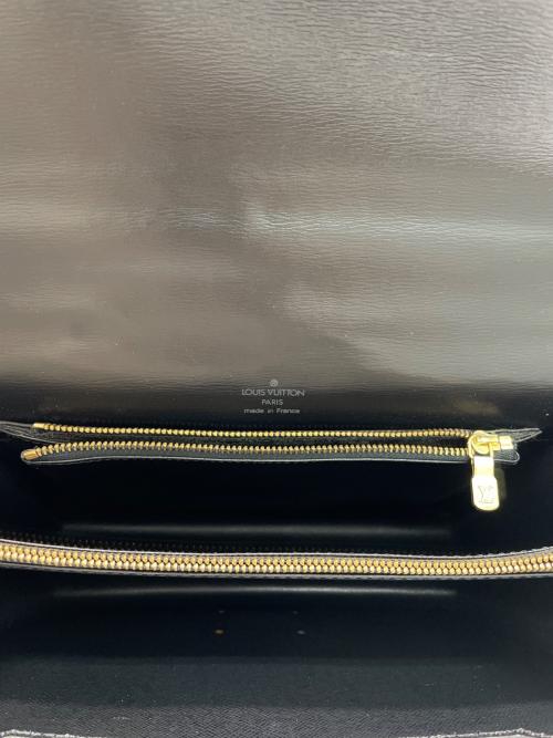 LOUIS VUITTON（ルイ ヴィトン）LOUIS VUITTON (ルイ ヴィトン) コンコルドハンドバッグ ブラックの古着・服飾アイテム