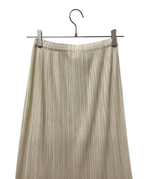 PLEATS PLEASE（プリーツプリーズ）PLEATS PLEASE (プリーツプリーズ) 膝丈プリーツスカート アイボリー サイズ:3の古着・服飾アイテム