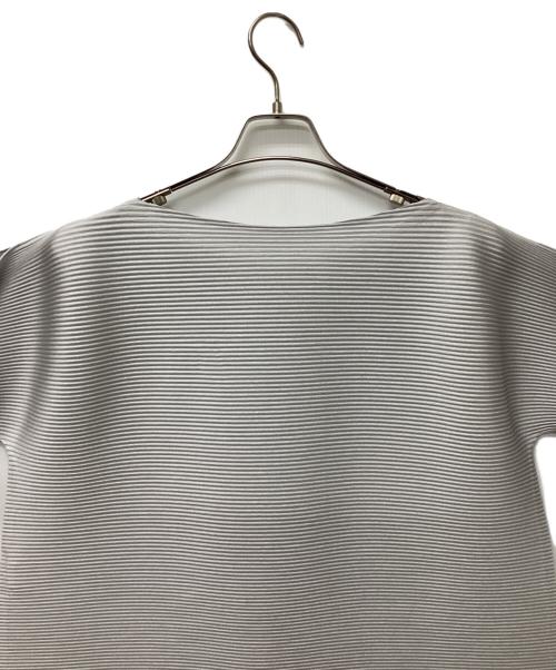 PLEATS PLEASE（プリーツプリーズ）PLEATS PLEASE (プリーツプリーズ) 半袖カットソー グレー サイズ:3の古着・服飾アイテム