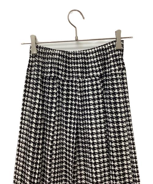 PLEATS PLEASE（プリーツプリーズ）PLEATS PLEASE (プリーツプリーズ) フレアスカート ブラック×ホワイト サイズ:5の古着・服飾アイテム