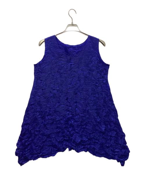 ISSEY MIYAKE me（イッセイ ミヤケ ミー）ISSEY MIYAKE me (イッセイ ミヤケ ミー) ノースリーブカットソー ブルー サイズ:ーの古着・服飾アイテム