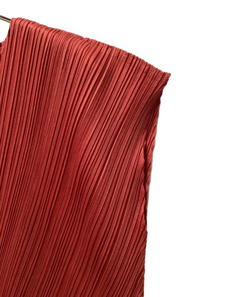 PLEATS PLEASE（プリーツプリーズ）PLEATS PLEASE (プリーツプリーズ) ノースリーブカットソー レッド サイズ:3の古着・服飾アイテム