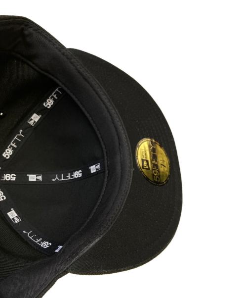 F.C.R.B.（エフシーレアルブリストル）F.C.R.B. (エフシーレアルブリストル) New Era (ニューエラ) ラインストーンキャップ ブラック サイズ:71/2(59.6cm)の古着・服飾アイテム