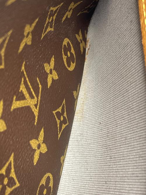 LOUIS VUITTON（ルイ ヴィトン）LOUIS VUITTON (ルイ ヴィトン) ショルダーバッグ サイズ:PMの古着・服飾アイテム