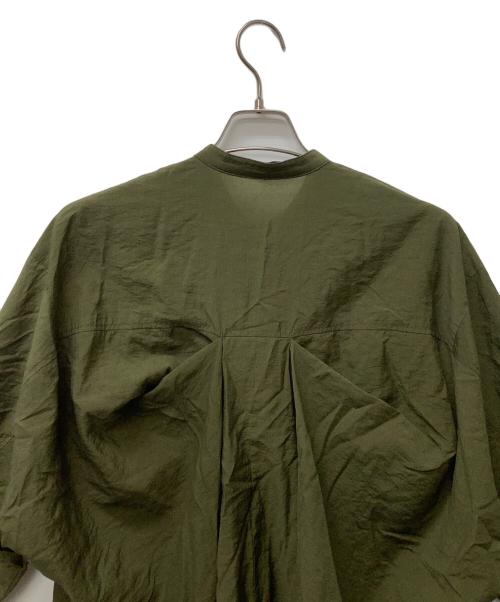 UN3D.（アンスリード）UN3D. (アンスリード) アウトポケットドルマンシャツ オリーブ サイズ:FREEの古着・服飾アイテム
