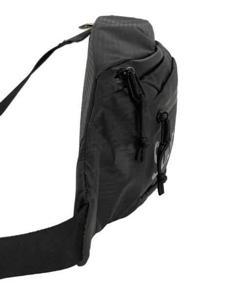 SUPREME（シュプリーム）SUPREME (シュプリーム) ボディーバッグ ブラックの古着・服飾アイテム