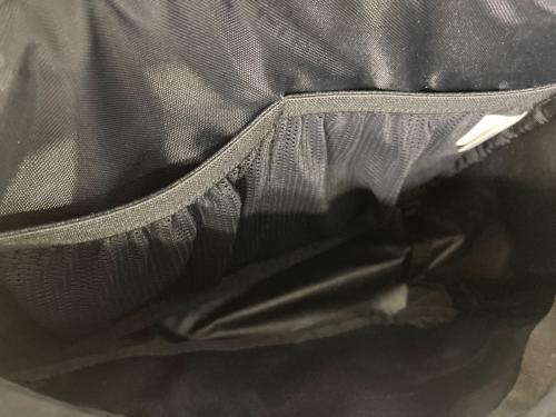 SUPREME（シュプリーム）SUPREME (シュプリーム) ボディーバッグ ブラックの古着・服飾アイテム