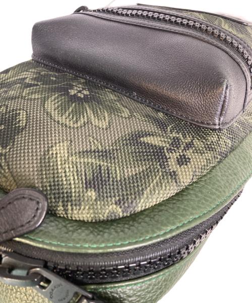 COACH（コーチ）COACH (コーチ) ボディーバッグ グリーン×ブラックの古着・服飾アイテム