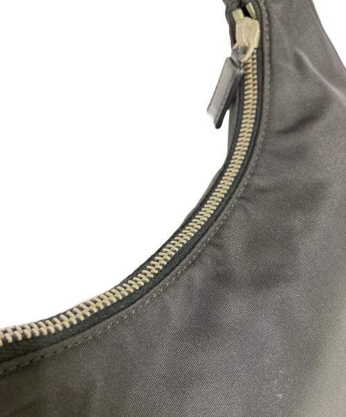 PRADA（プラダ）PRADA (プラダ) ハンドポーチ ブラックの古着・服飾アイテム