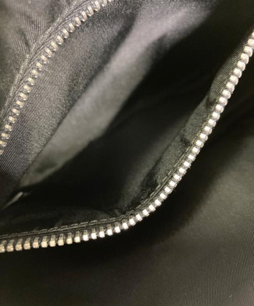 PRADA（プラダ）PRADA (プラダ) ハンドポーチ ブラックの古着・服飾アイテム