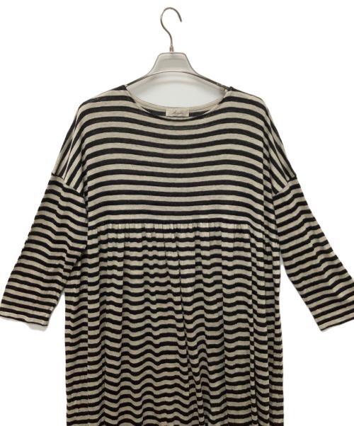 ICHI Antiquites（イチアンティークス）ICHI Antiquites (イチアンティークス) リネンコットンボーダーワンピース ブラック×ベージュ サイズ:FREEの古着・服飾アイテム