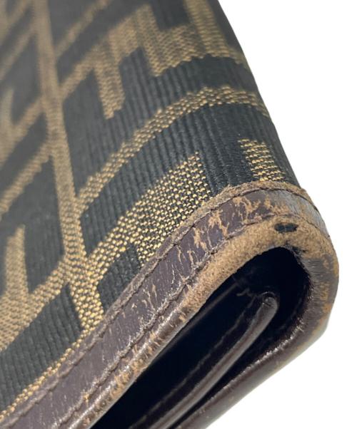 FENDI（フェンディ）FENDI (フェンディ) 3つ折り財布 ブラウンの古着・服飾アイテム