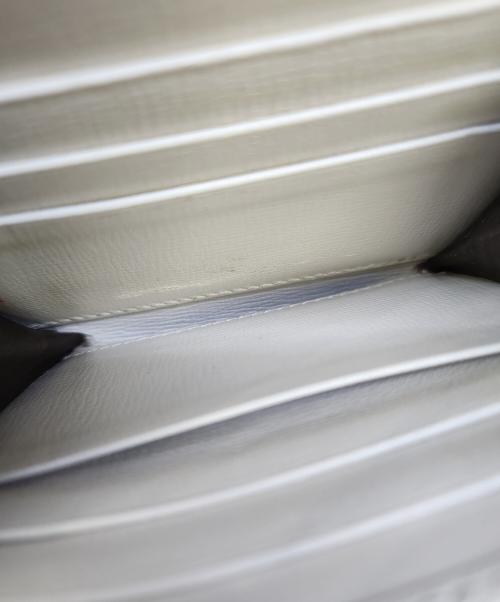 GUCCI（グッチ）GUCCI (グッチ) 2つ折り財布 ブラウン サイズ:下記参照の古着・服飾アイテム