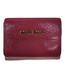 MIU MIU（ミュウミュウ）の古着「3つ折り財布」｜ピンク