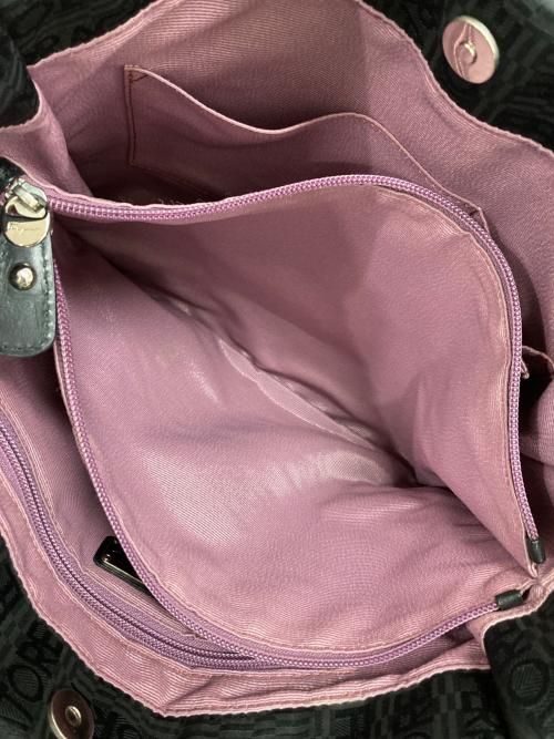 Salvatore Ferragamo（サルヴァトーレ フェラガモ）Salvatore Ferragamo (サルヴァトーレ フェラガモ) バッグ ブラックの古着・服飾アイテム