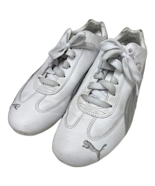 PUMA（プーマ）PUMA (プーマ) スニーカー ホワイト×シルバー サイズ:26の古着・服飾アイテム