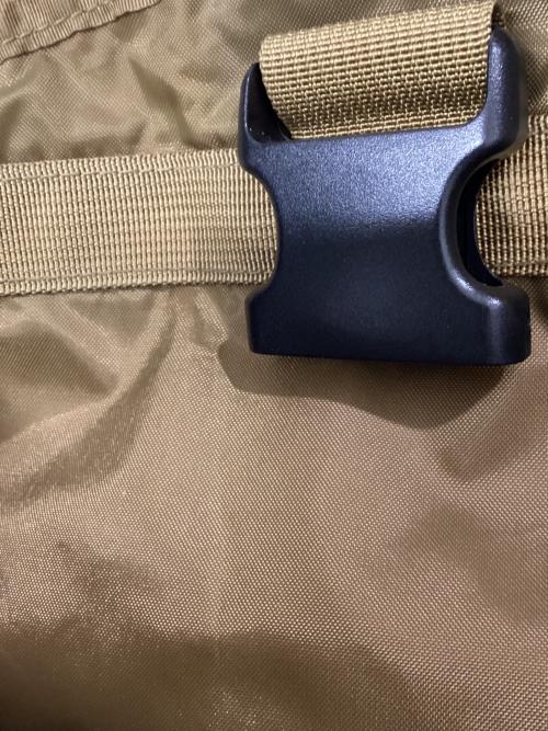 BRIEFING（ブリーフィング）BRIEFING (ブリーフィング) ショルダーバッグ オリーブの古着・服飾アイテム