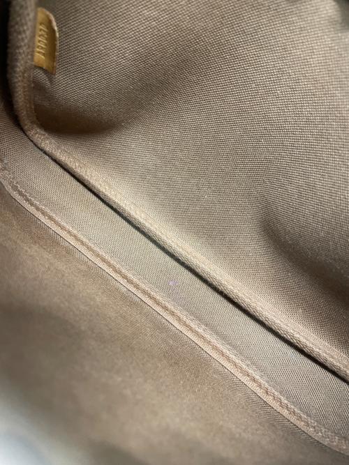 LOUIS VUITTON（ルイ ヴィトン）LOUIS VUITTON (ルイ ヴィトン) ショルダーバッグ ブラウンの古着・服飾アイテム