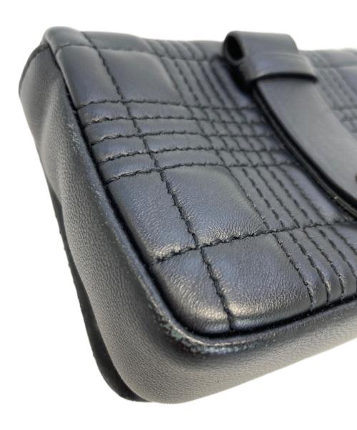 BURBERRY（バーバリー）BURBERRY (バーバリー) チェーンショルダーバッグ ブラックの古着・服飾アイテム