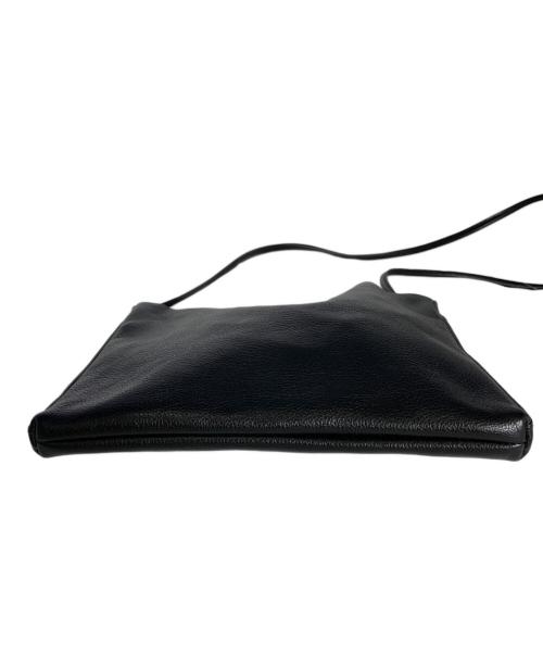 IL BISONTE（イル ビゾンテ）IL BISONTE (イル ビゾンテ) サコッシュ ブラックの古着・服飾アイテム