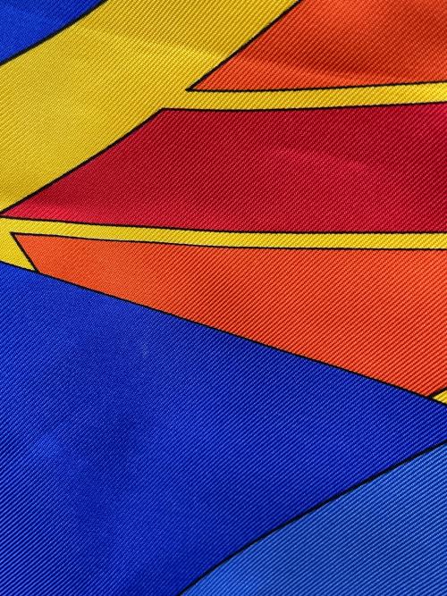 HERMES（エルメス）HERMES (エルメス) シルクスカーフ ブルーの古着・服飾アイテム