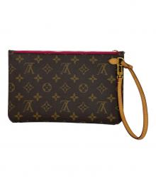 LOUIS VUITTON（ルイ ヴィトン）の古着「ネヴァーフル付属ポーチ」｜ブラウン