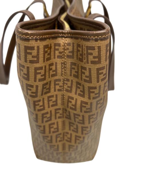 FENDI（フェンディ）FENDI (フェンディ) PVCトートバッグ ブラウンの古着・服飾アイテム