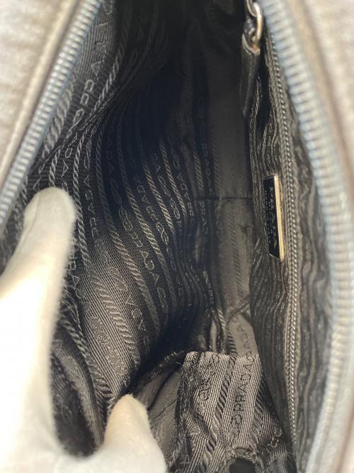 PRADA SPORTS（プラダスポーツ）PRADA SPORTS (プラダスポーツ) ショルダーバッグ グレーの古着・服飾アイテム